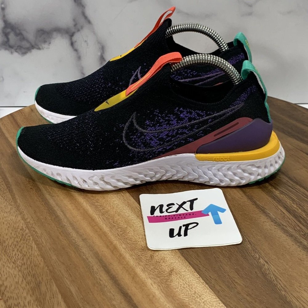 Nike Epic React Phantom Flyknit Women’s Size 7 US Shoes Black Knit Sneakers